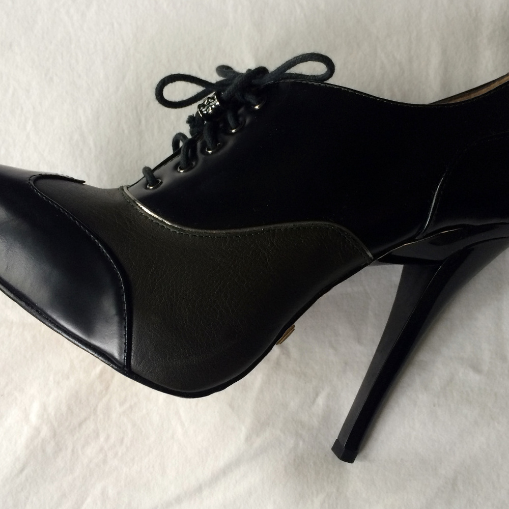 L.A.M.B. by Gwen Stefani oxford stilettos size 7